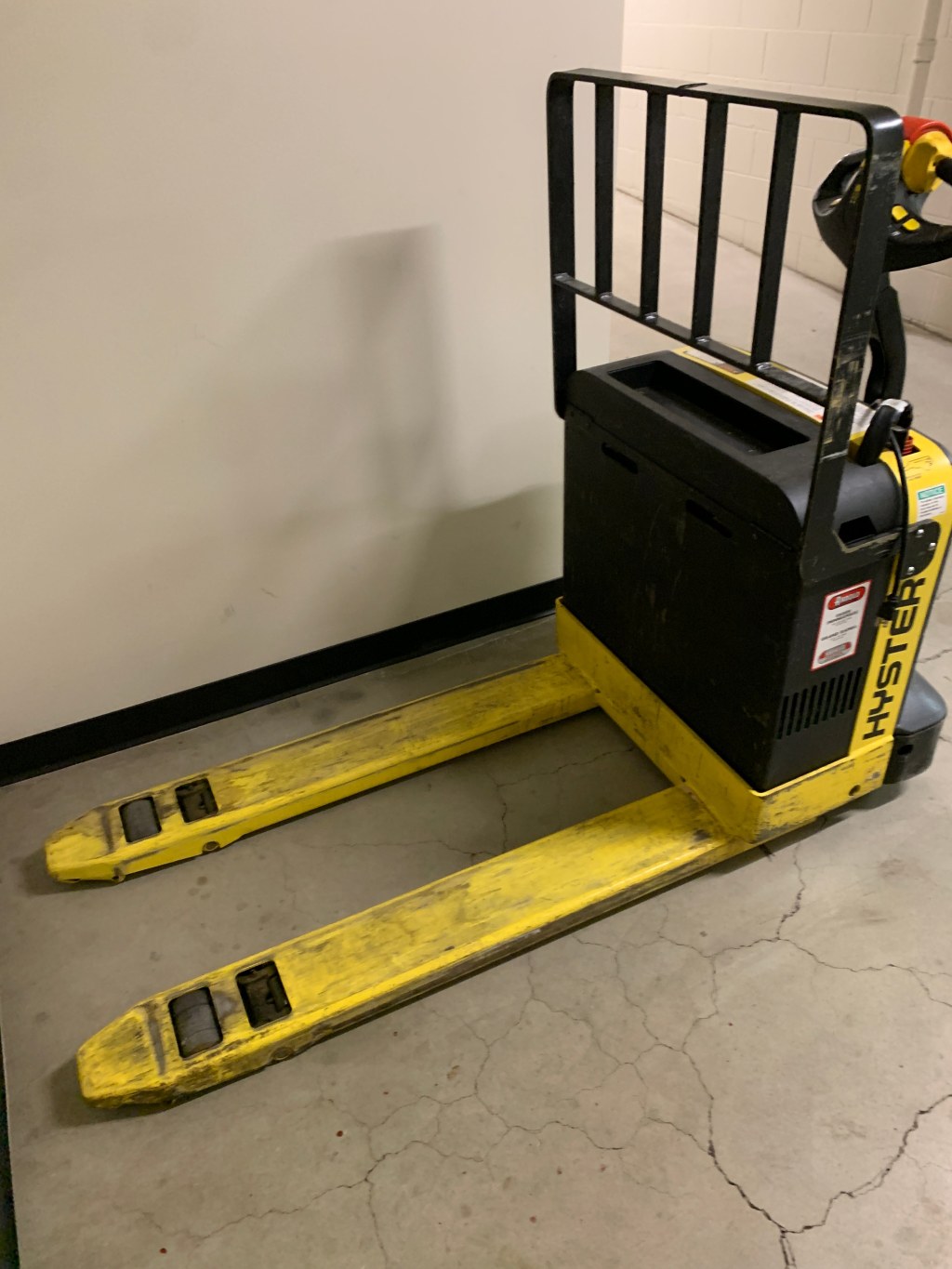 Picture of: Hyster Electric Pallet Jack
