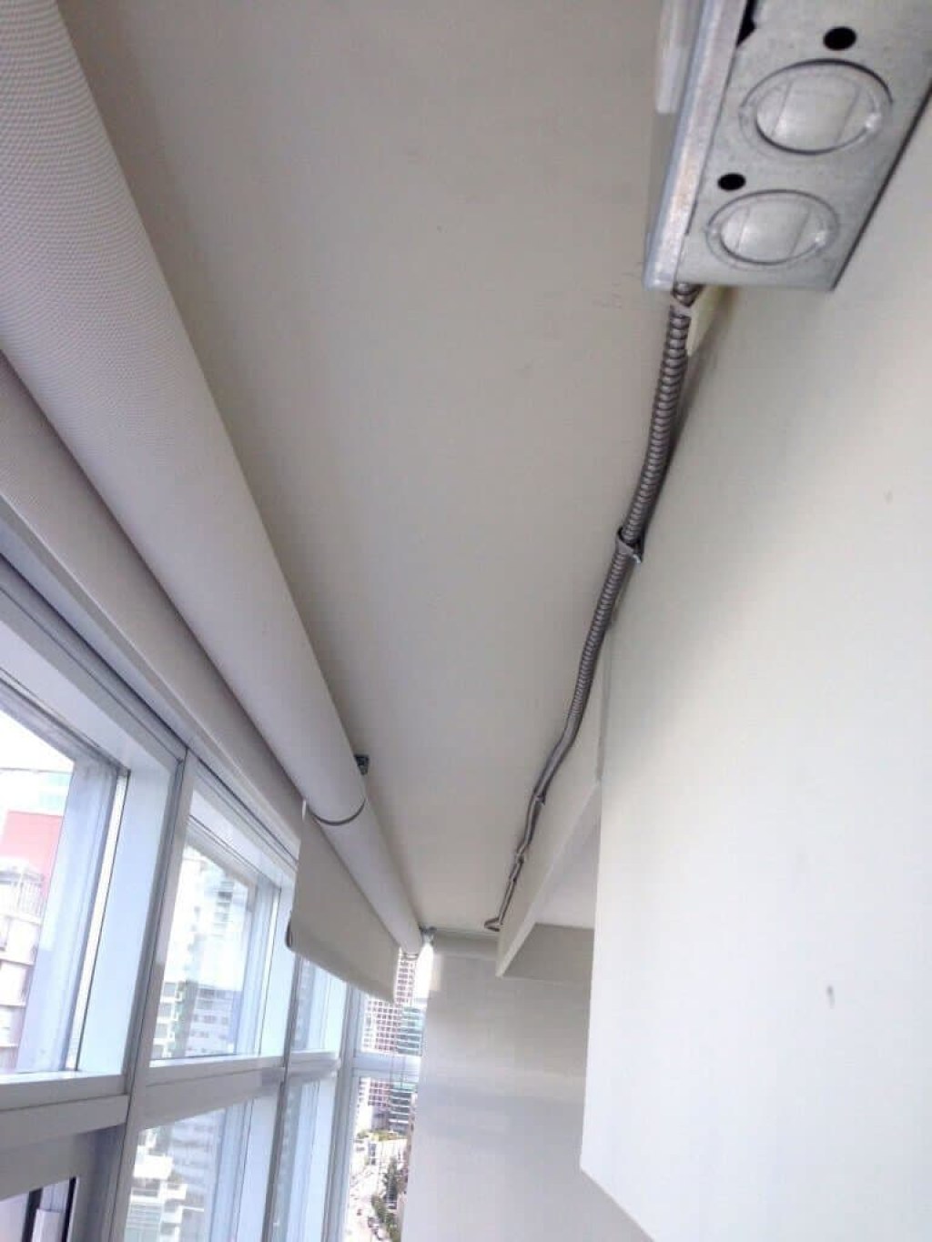 Picture of: Motorized Blinds Wiring Connection